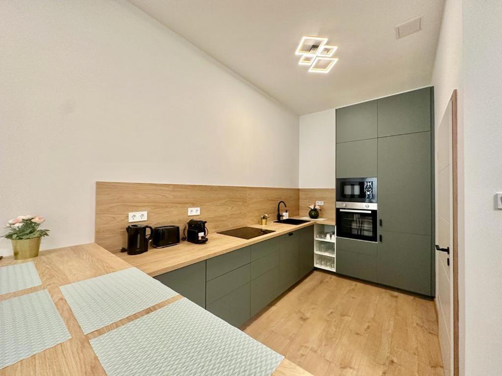 Apartment At Gozsdu Courtyard #Partyzone #Downtown #Freeparking Βουδαπέστη Εξωτερικό φωτογραφία