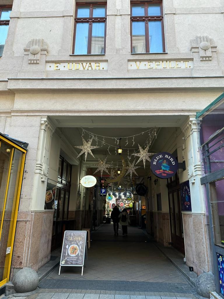 Apartment At Gozsdu Courtyard #Partyzone #Downtown #Freeparking Βουδαπέστη Εξωτερικό φωτογραφία